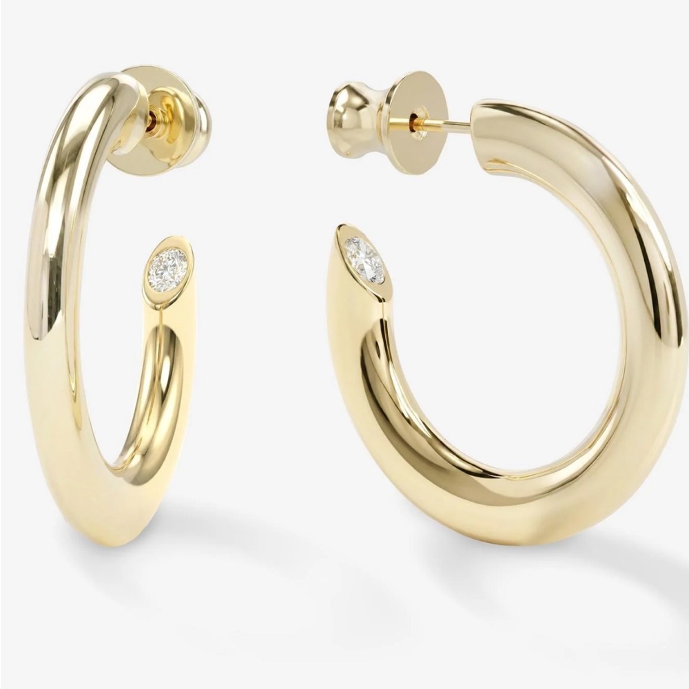 Melinda Maria Gold Beacon 1” Hoops